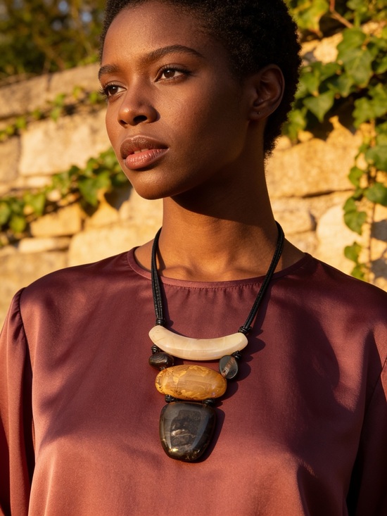 Jewelry - Statement Multistone Resin Pendant Necklace in Cream, Amber & Black